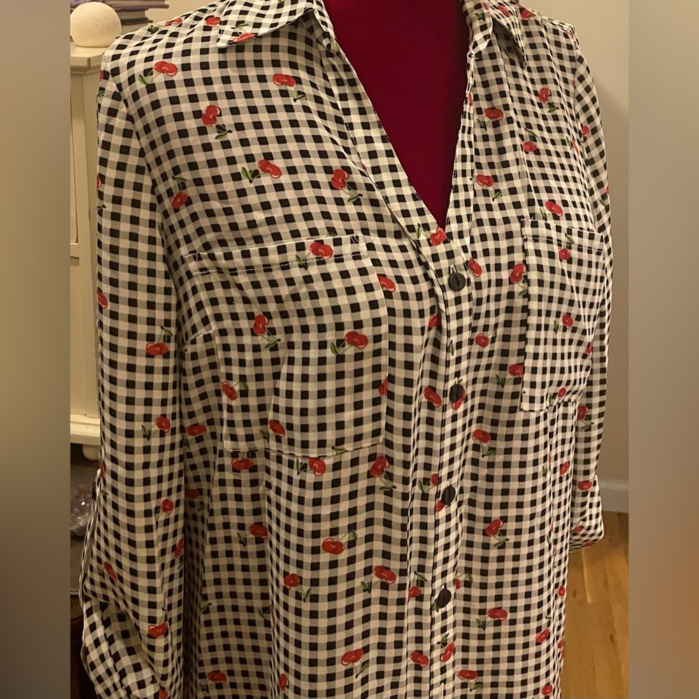 White/Black Checkered & Cherrie Blouse
